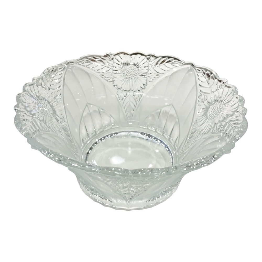 Vintage Clear Pressed Glass Sunflower Leaf Serving Bowl 8.75” Floral Decor - Picture 4 of 8